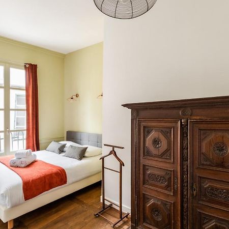 Dame De Coeur - Appartement Spacieux En Plein Centre Historique Rennes Bagian luar foto